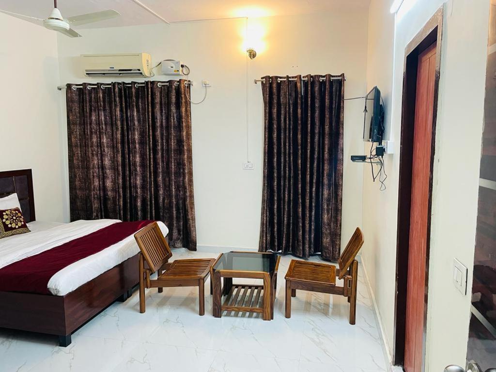 Zora Park Hotel Visakhapatnam Buitenkant foto