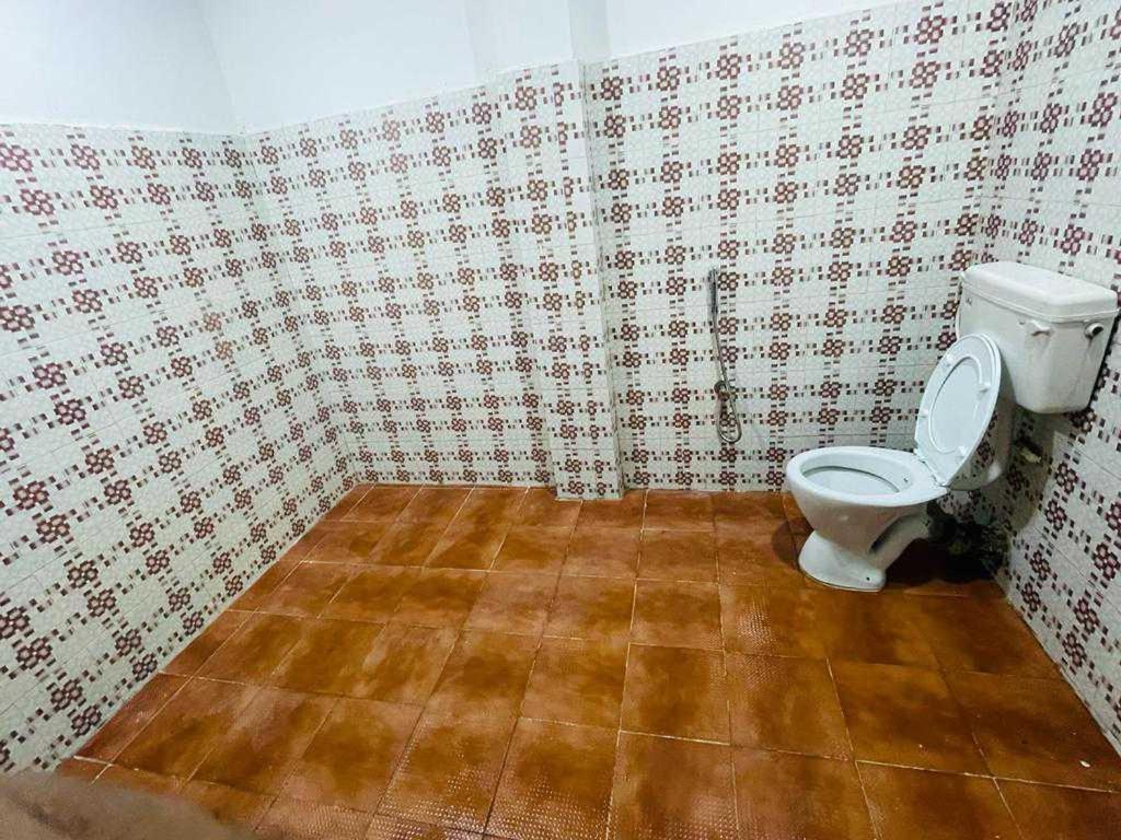Zora Park Hotel Visakhapatnam Buitenkant foto